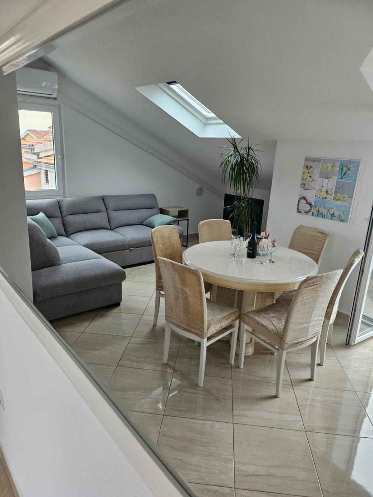 Apartments Andrijanic Baška Voda Zewnętrze zdjęcie