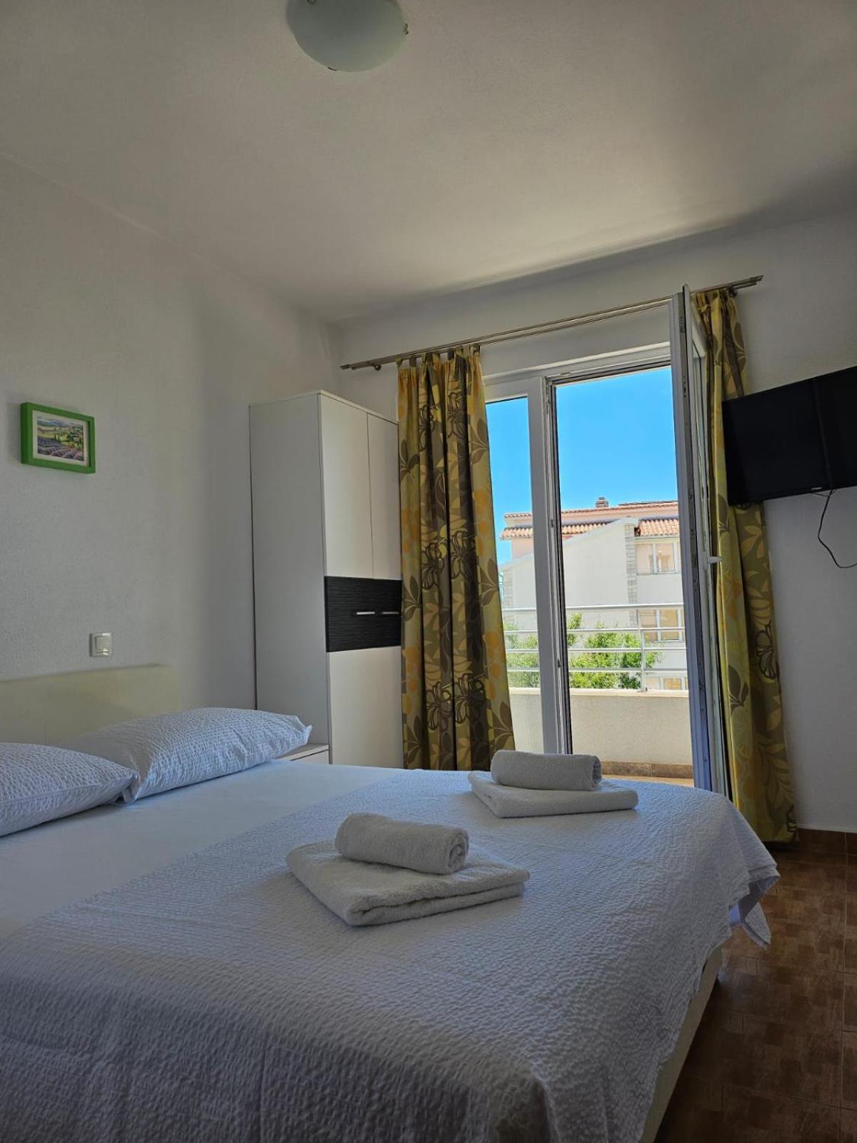Apartments Andrijanic Baška Voda Zewnętrze zdjęcie