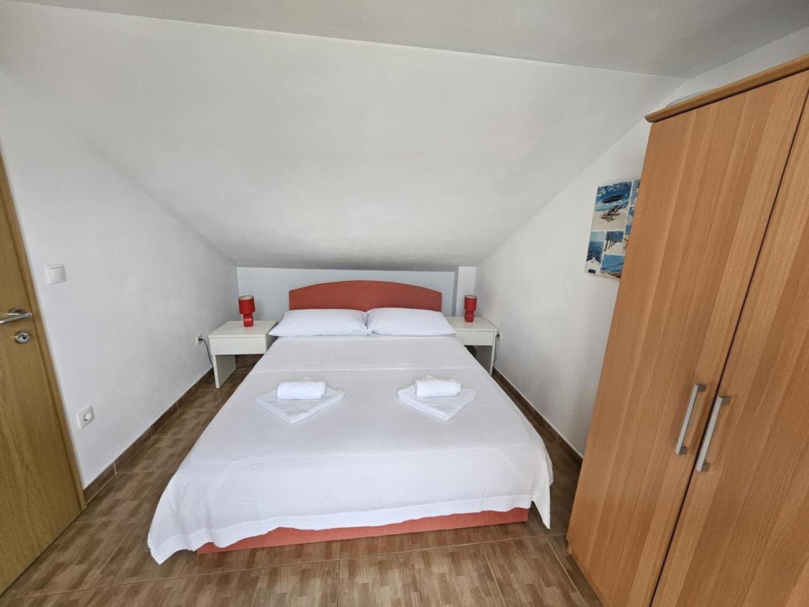 Apartments Andrijanic Baška Voda Zewnętrze zdjęcie