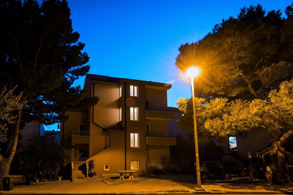 Apartments Andrijanic Baška Voda Zewnętrze zdjęcie
